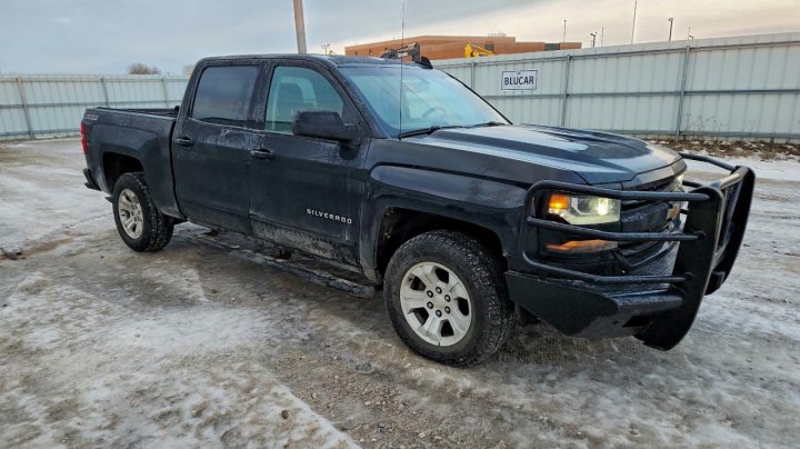 Chevrolet Silverado  2017