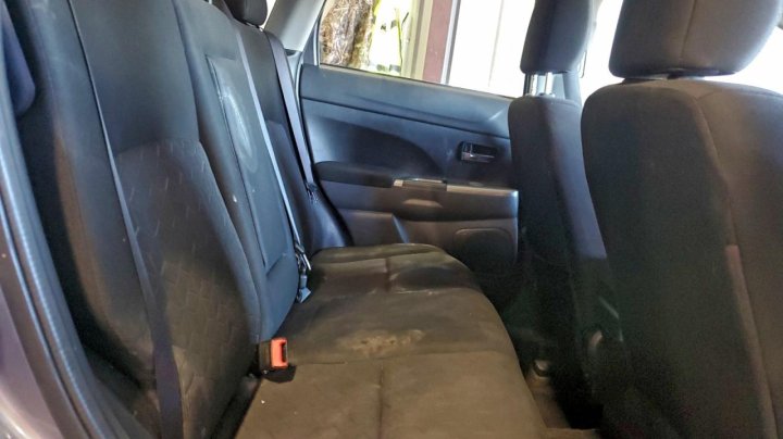 Mitsubishi OUTLANDER SPORT  2020