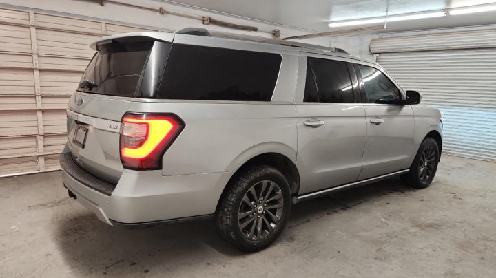 Ford EXPEDITION  2021