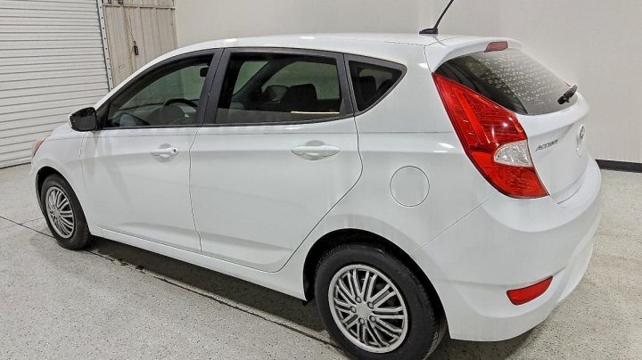 Hyundai ACCENT  2016