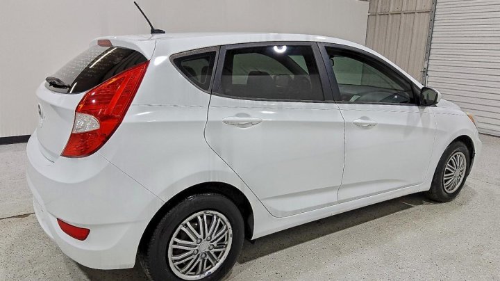 Hyundai ACCENT  2016