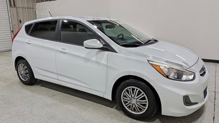Hyundai ACCENT  2016