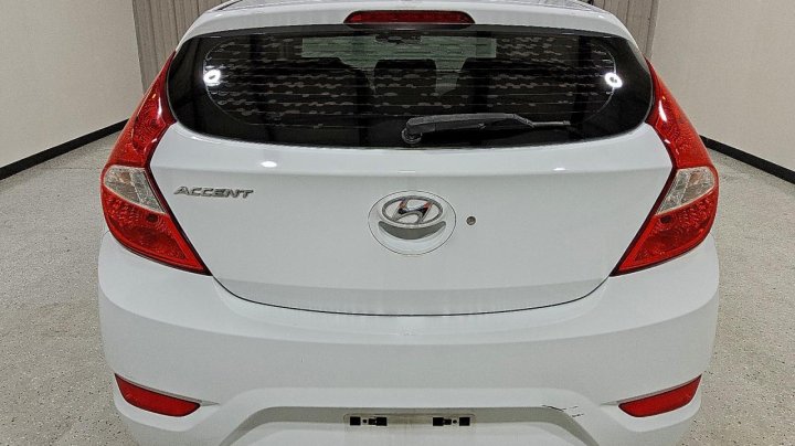 Hyundai ACCENT  2016
