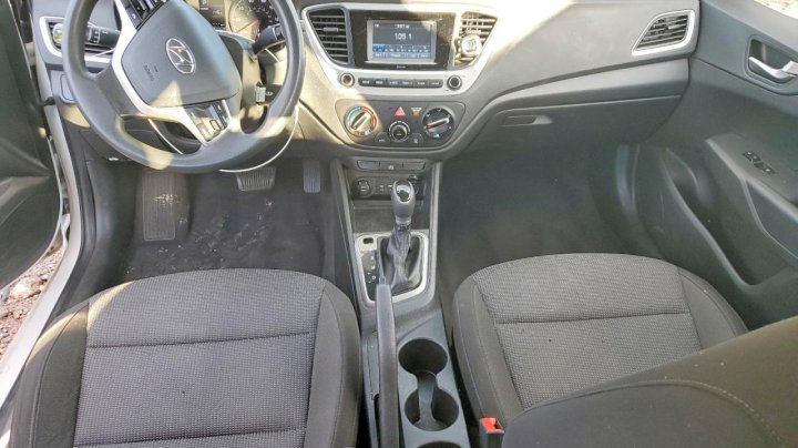 Hyundai ACCENT  2021