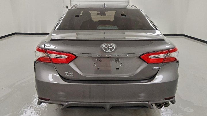 Toyota Camry  2019