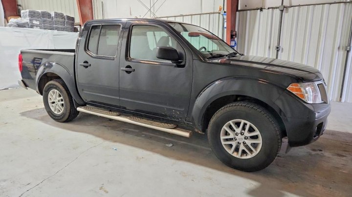 Nissan Frontier  2019
