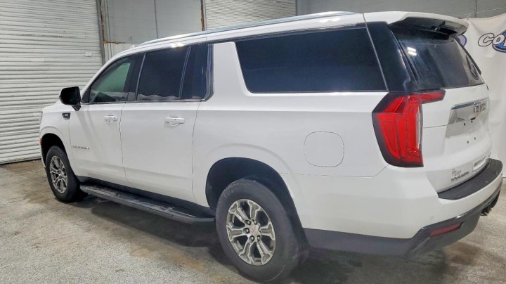 GMC YUKON XL  2023