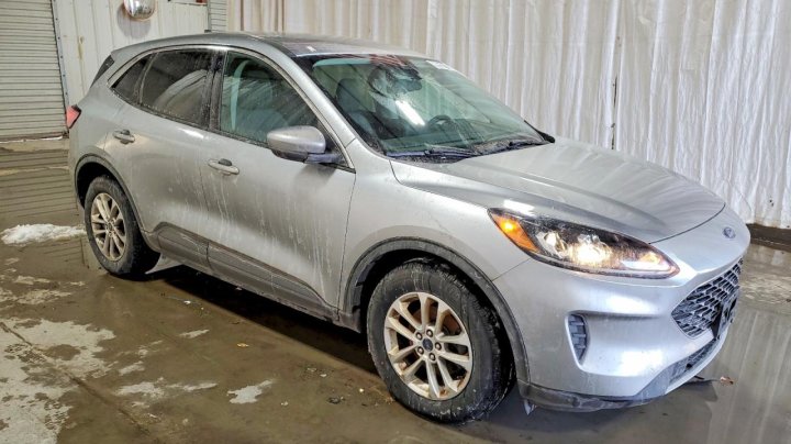 Ford Escape  2021