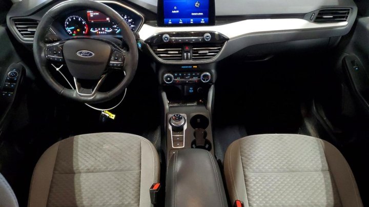 Ford Escape  2021
