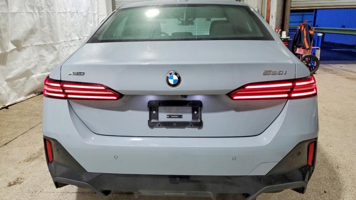 BMW 530  2026
