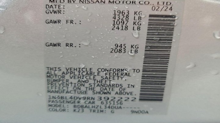 Nissan Altima  2024