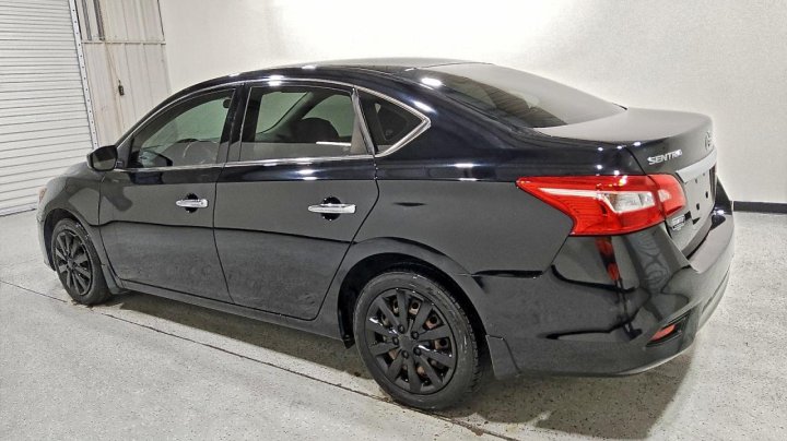 Nissan Sentra  2019