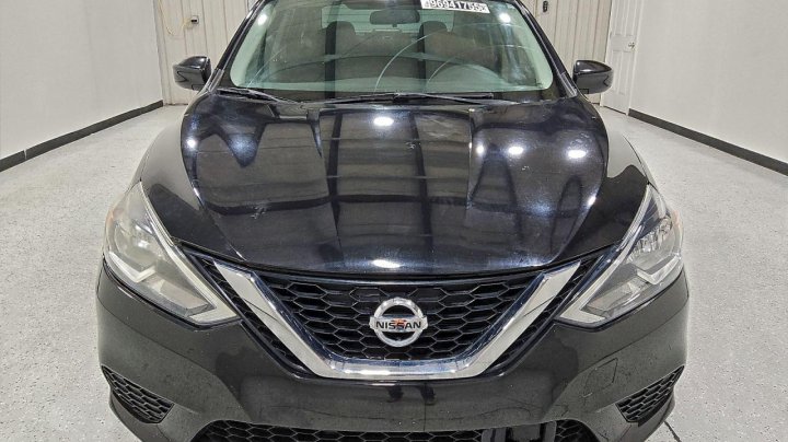 Nissan Sentra  2019