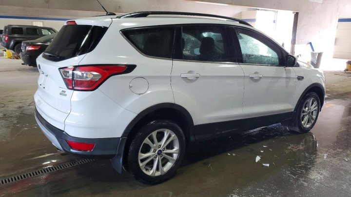 Ford Escape  2018