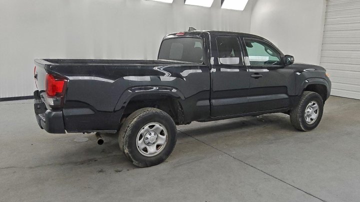 Toyota TACOMA  2019