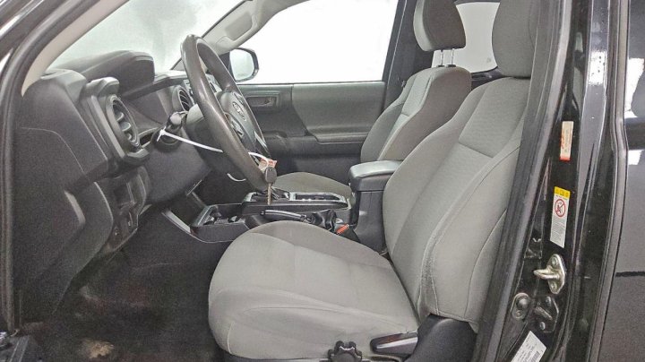 Toyota TACOMA  2019