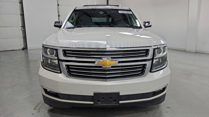 Chevrolet Suburban  2016