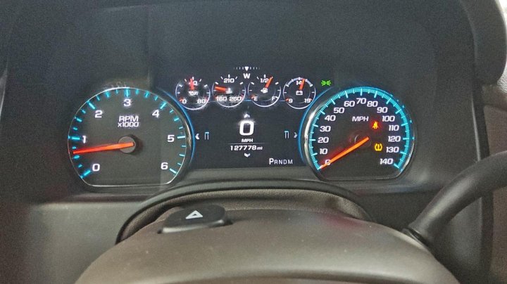 Chevrolet Suburban  2016