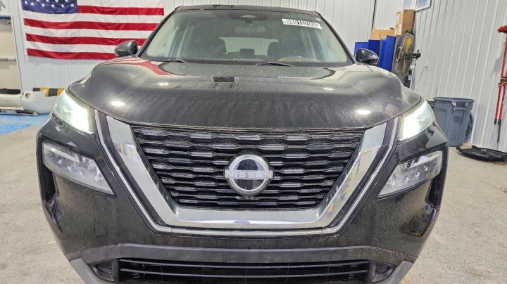 Nissan ROGUE  2022