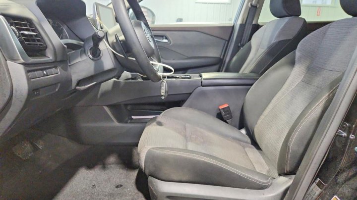 Nissan ROGUE  2022
