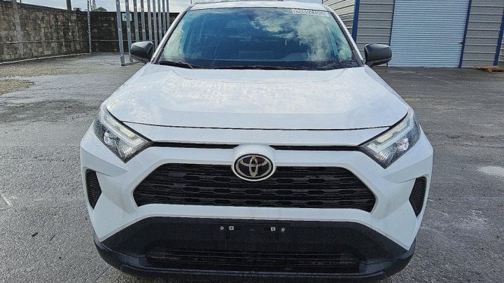 Toyota RAV4  2023