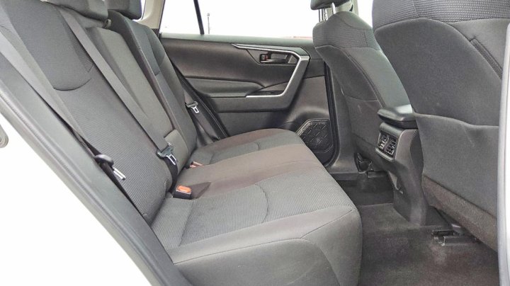 Toyota RAV4  2023