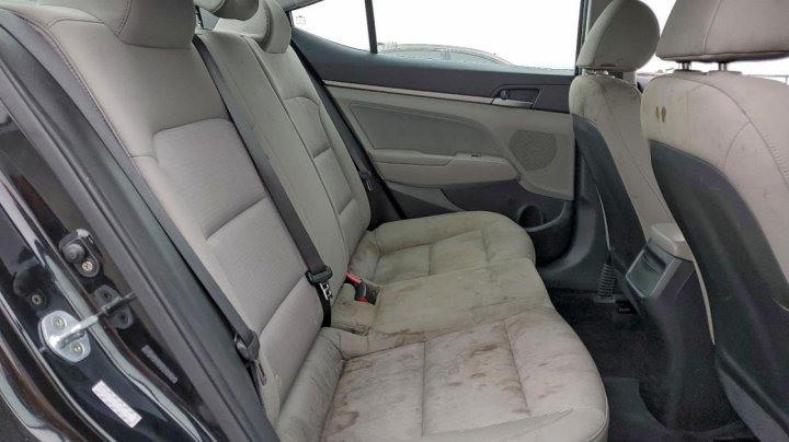 Hyundai Elantra  2017