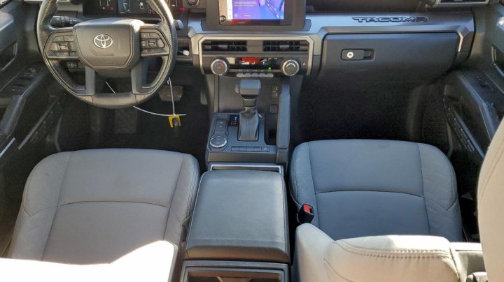 Toyota TACOMA  2025