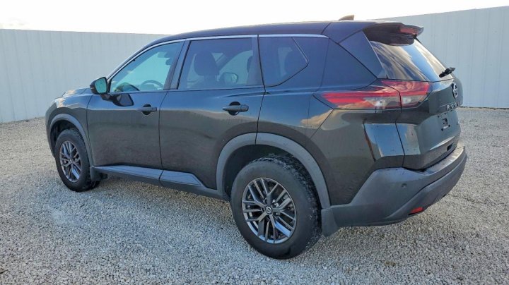 Nissan ROGUE  2021