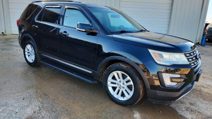 Ford Explorer  2016