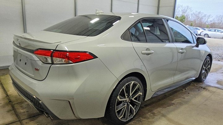 Toyota Corolla  2021