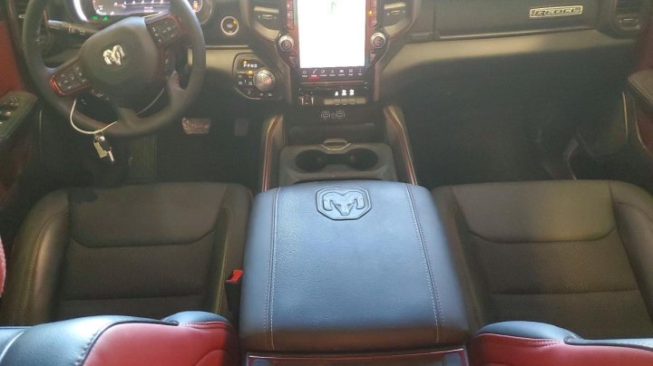 RAM 1500  2025