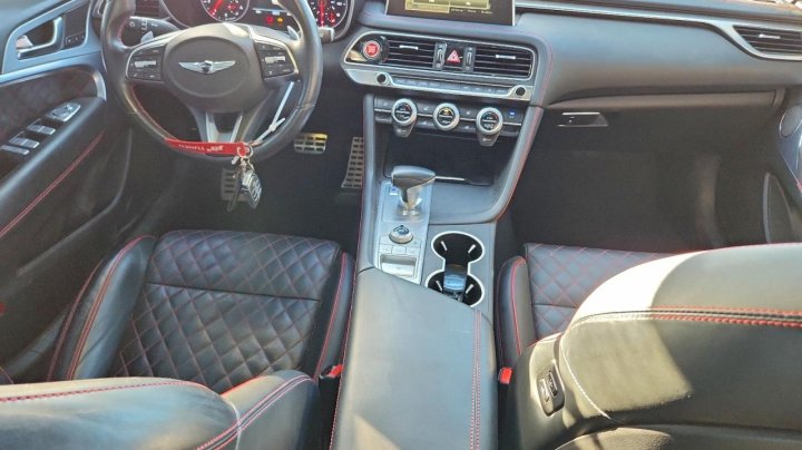 Genesis G70  2019