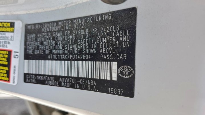 Toyota Camry  2023