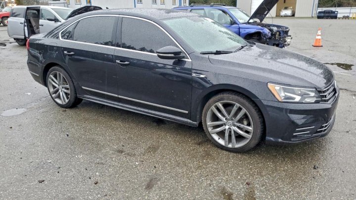 Volkswagen PASSAT  2017
