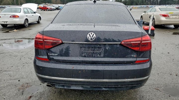 Volkswagen PASSAT  2017