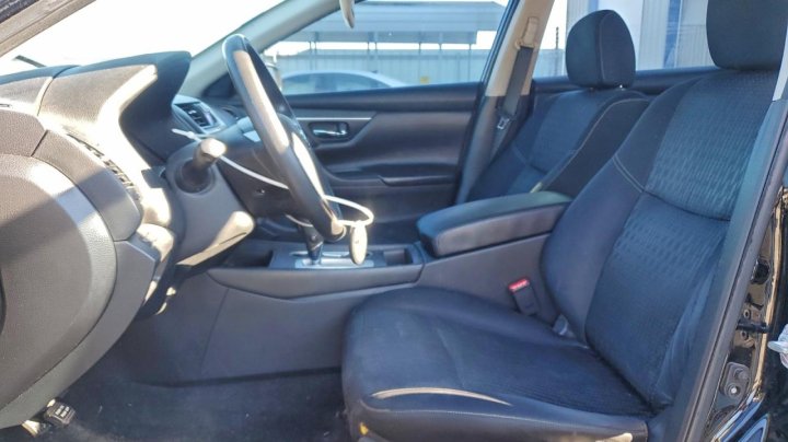 Nissan Altima  2016