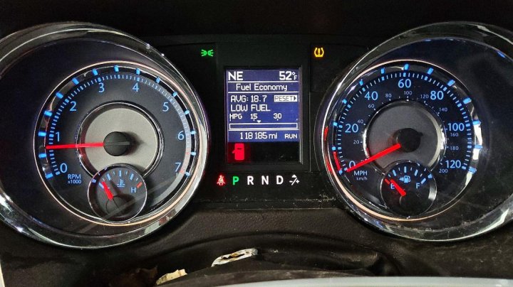 CHRYSLER TOWN & COUNTRY  2015