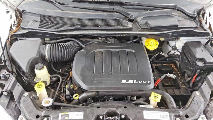 CHRYSLER TOWN & COUNTRY  2015