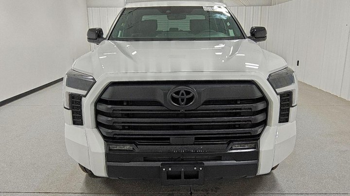 Toyota TUNDRA  2026