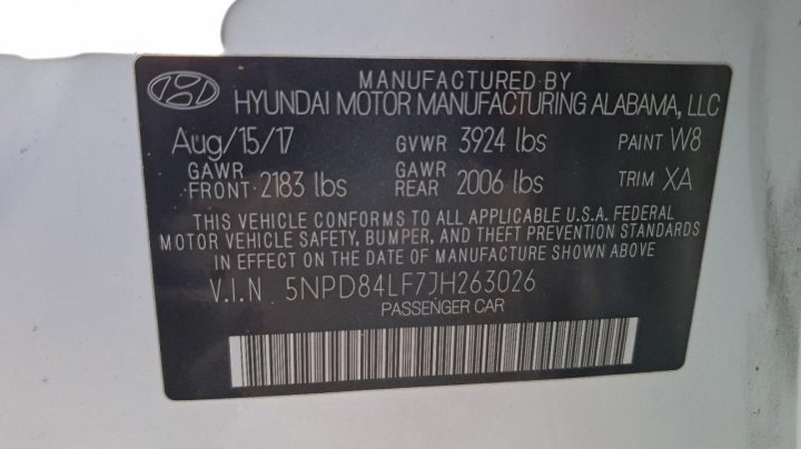 Hyundai Elantra  2018
