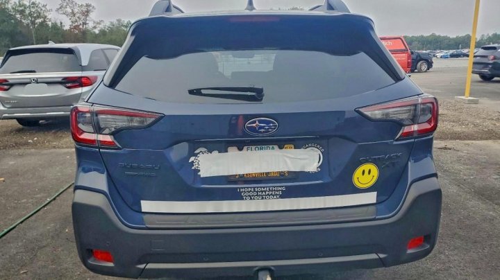 Subaru Outback  2024
