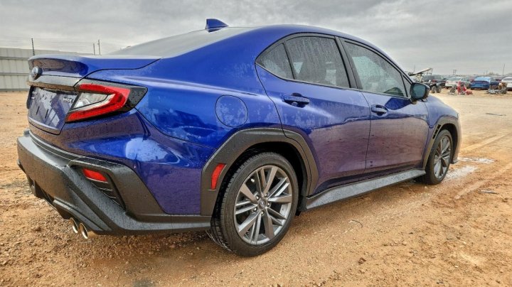 Subaru WRX  2024