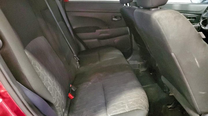 Mitsubishi OUTLANDER SPORT  2021