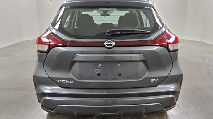 Nissan Kicks  2023