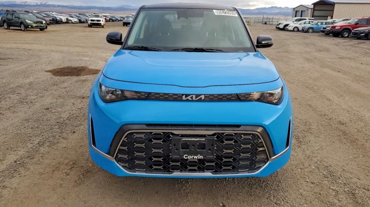 KIA Soul  2024