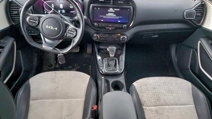 KIA Soul  2024