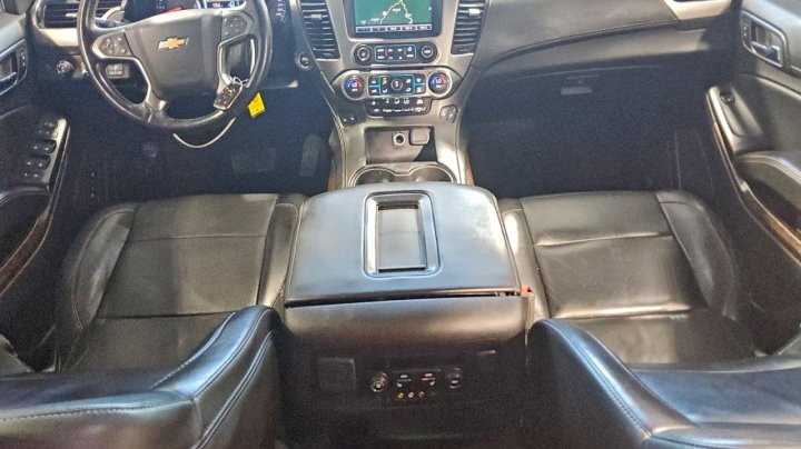Chevrolet Tahoe  2015