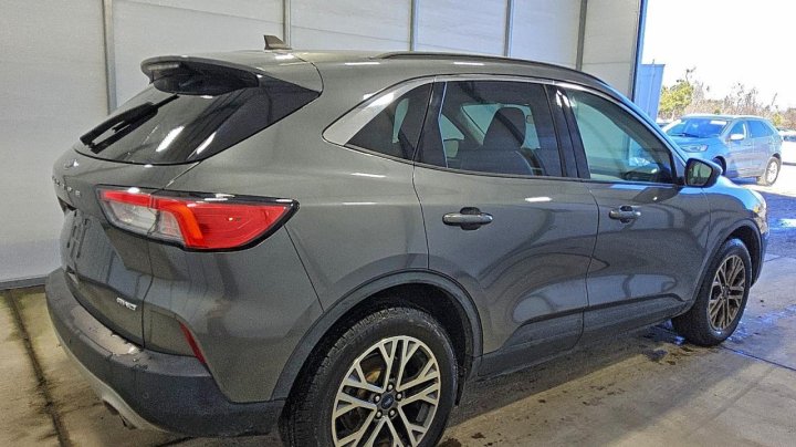 Ford Escape  2021