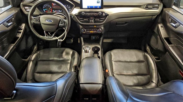 Ford Escape  2021